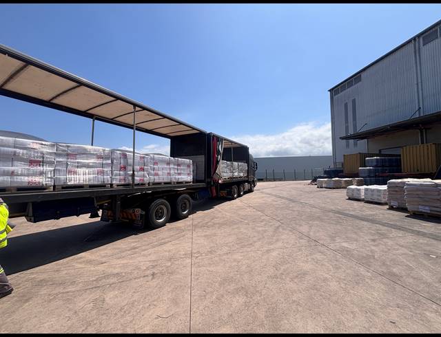 2,732M² WAREHOUSE TO LET IN GLEN ANIL